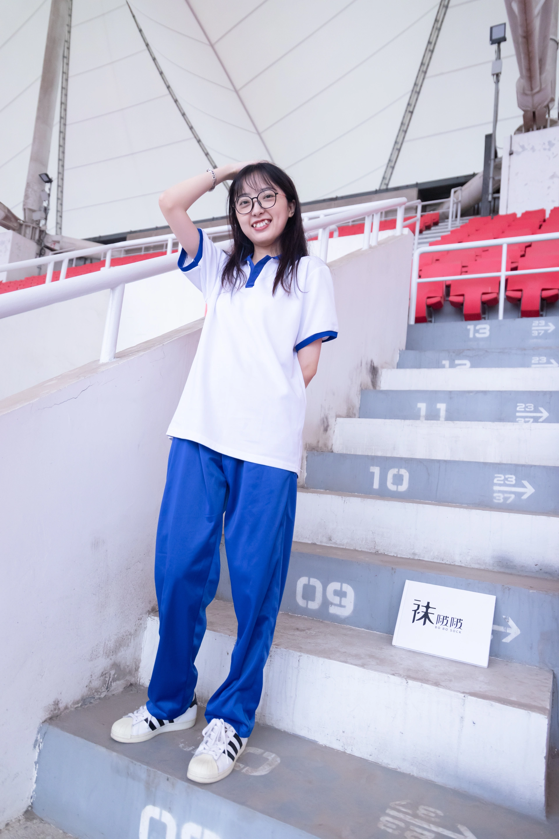 [BoBoSocks袜啵啵]NO.002 稚予-校服、贝壳头、白棉袜、裸足 1